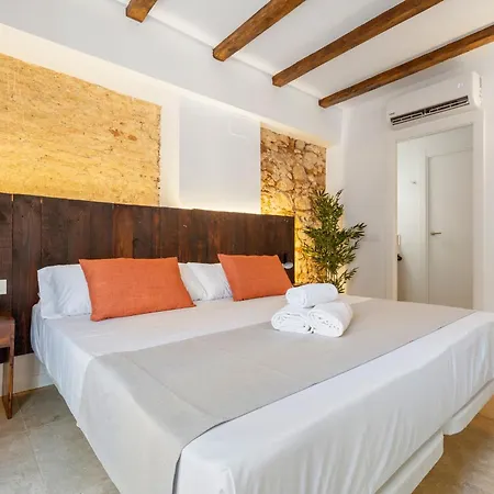 Port Apartsuite Bath Experience Tarragona